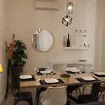 Feel@home Nemausus « Le 4 » Nimes