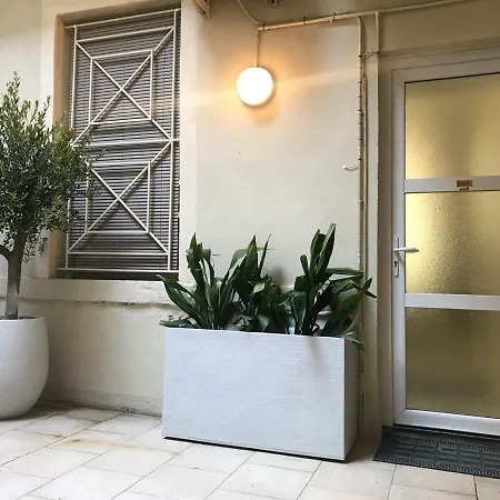 Feel@home Nemausus « Le 4 » Apartment *