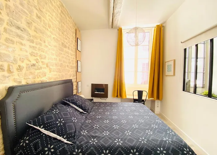 Feel@home Nemausus   Le 4 Appartement